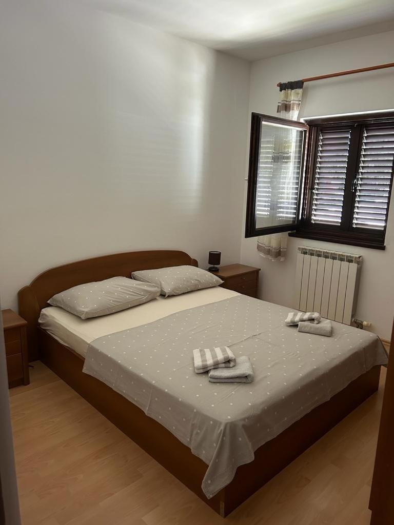 Apartments By The Sea Slatine, Ciovo - 1128 Exterior foto